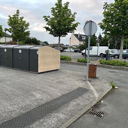 L'Atypique Hyper Centre Wifi Et Netflix Gratuit Apartment Mayenne Exterior photo